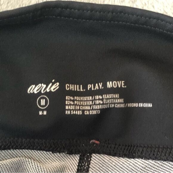 Aerie size med black/Grey activewear ankle leggings - Picture 6 of 6